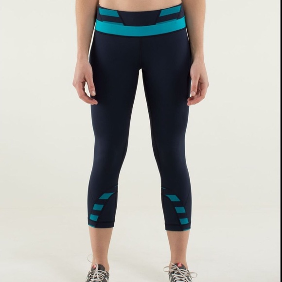 lululemon athletica Pants - Lululemon Run Inspire crop leggings - Size 4